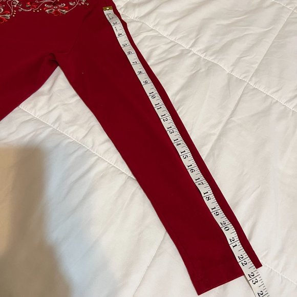 Karen Scott Burgundy beautiful floral embroidery long sleeve sweater - Picture 6 of 10